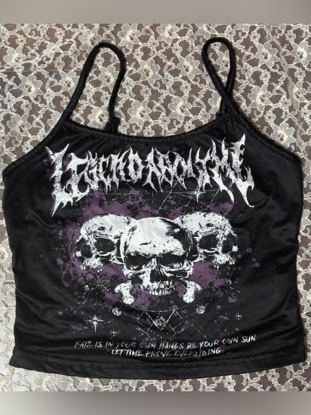 ROMWE Black Graphic Skull Crop Top with Purple Accent